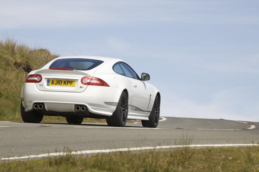  Jaguar XKR Speed 2010 года  (фото 24 из 38)
